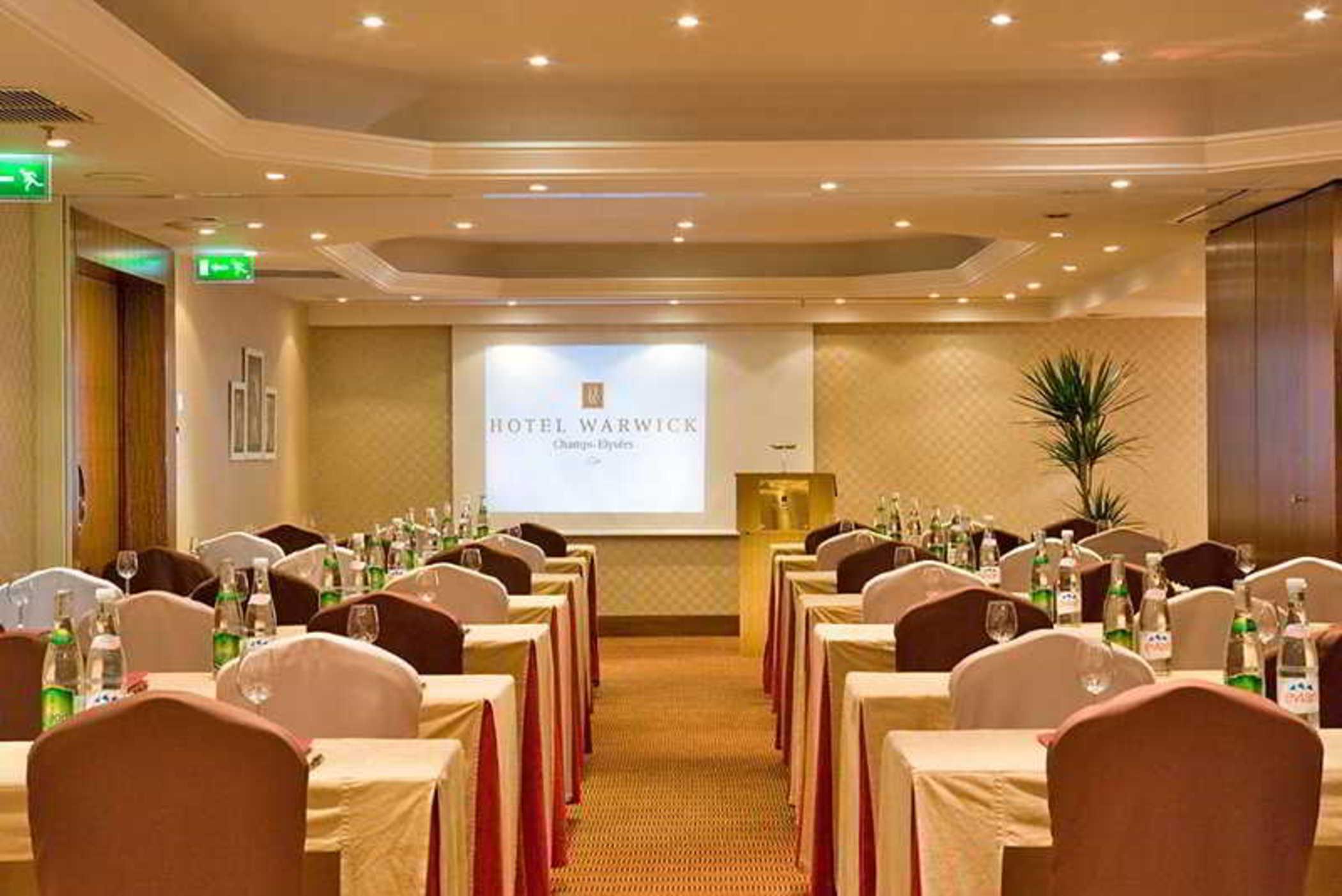 Warwick Paris Hotel Business photo